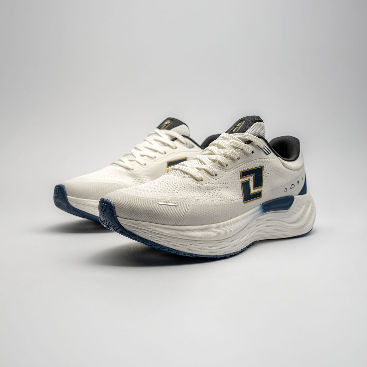 RUNOFF TENIS RUNNING HOMBRE BLANCO 623558 003 LIVIANOS Y COMODOS